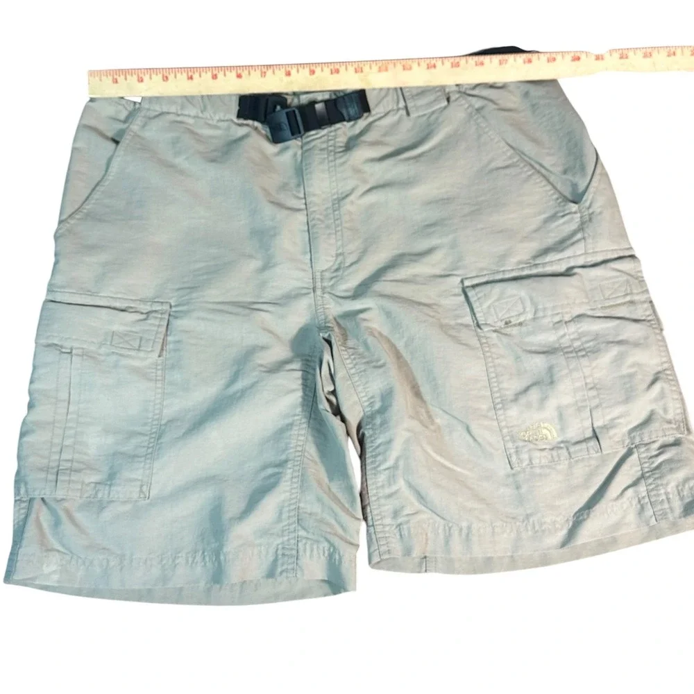The North‎ Face Cargo Shorts Mens Large Beige/Gray Nylon Hiking Belted Utility